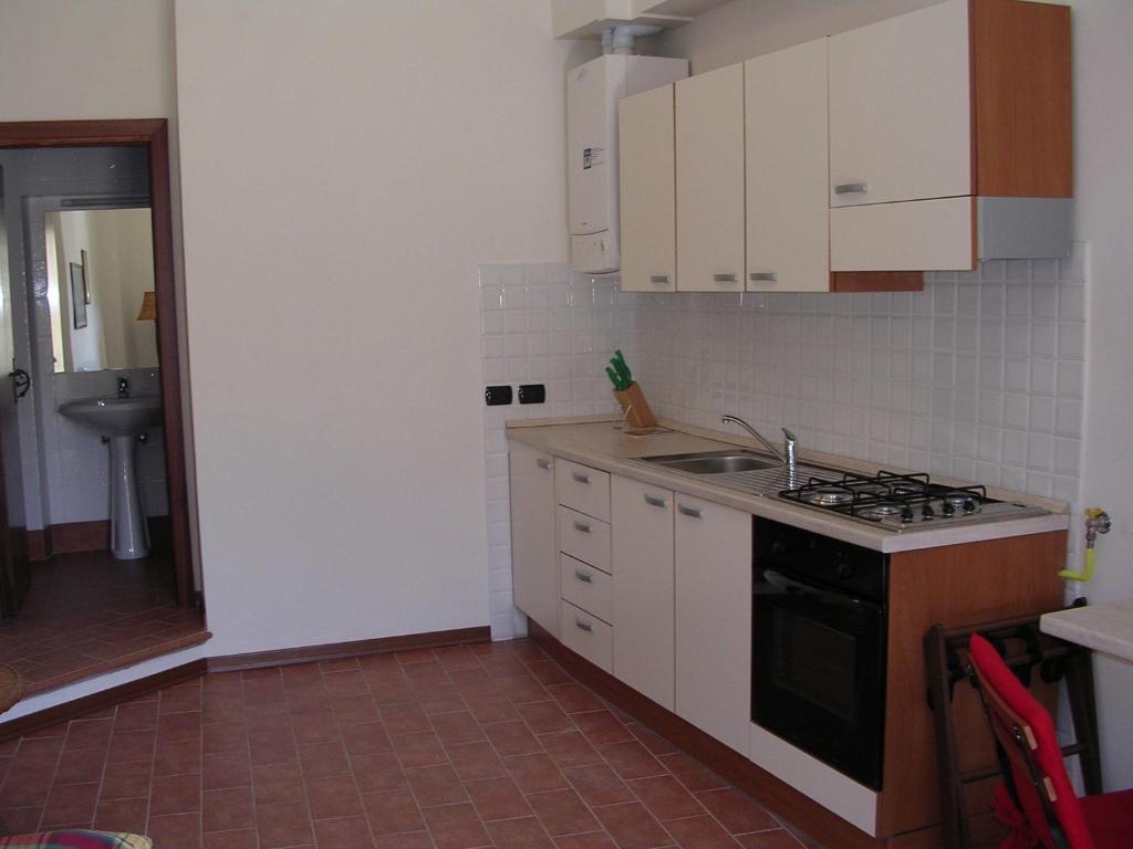 פסיניאנו סול טרסימנו Casa Vacanze Del Pescatore מראה חיצוני תמונה